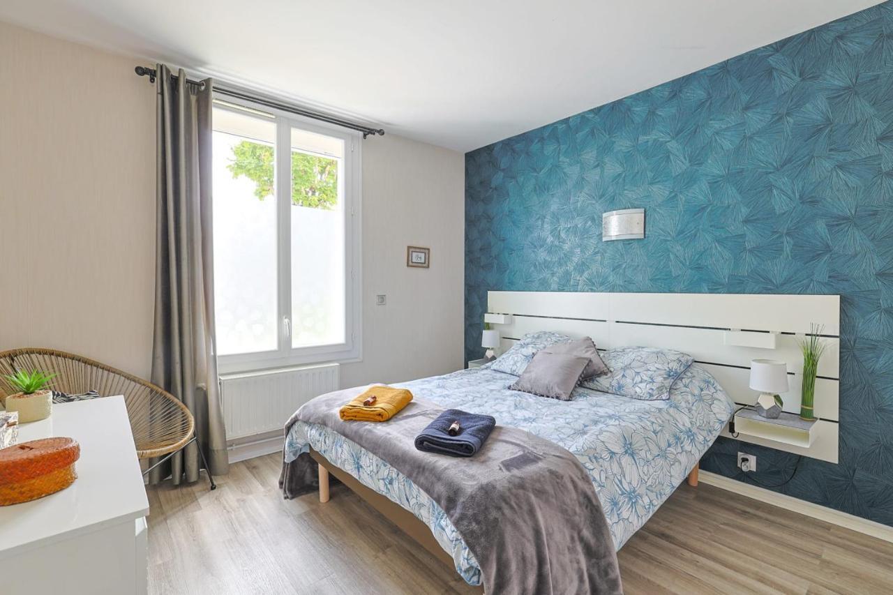 "Logis Debussy"- Saintes Villa Buitenkant foto